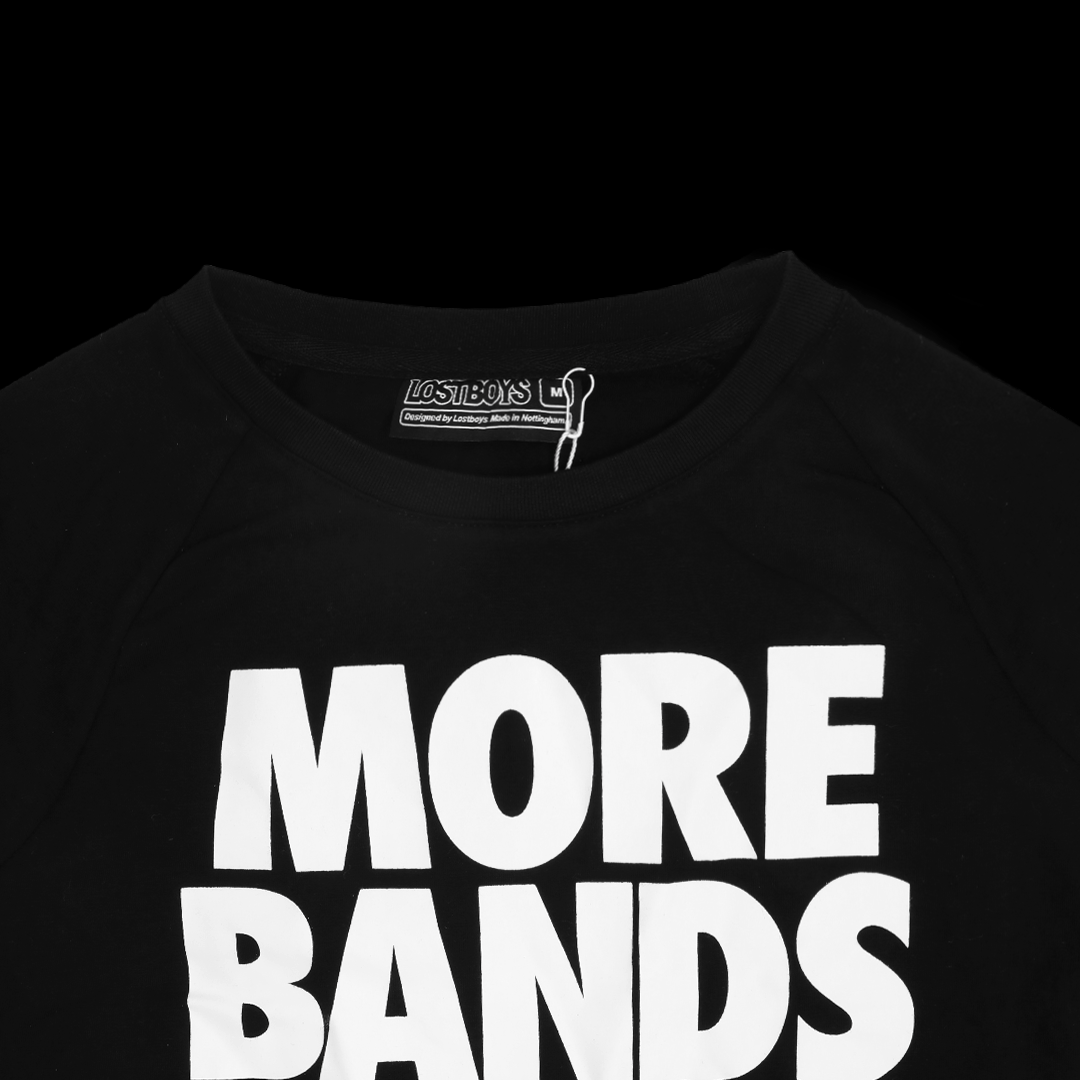 MORE BANDS BLACK CROP