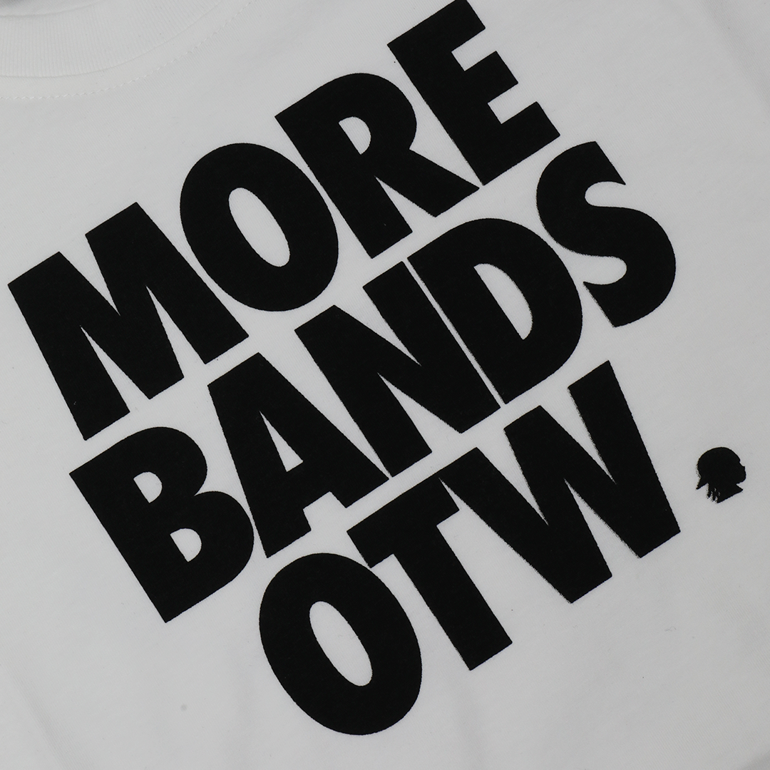 MORE BANDS WOMENS CROP