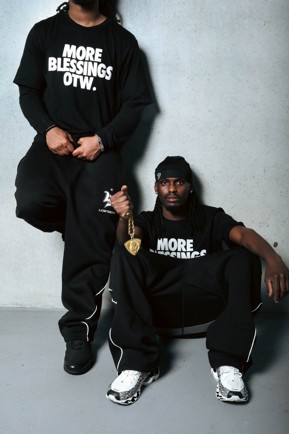 MORE BLESSINGS OTW- BLACK ( PREORDER 72 HOURS ONLY)